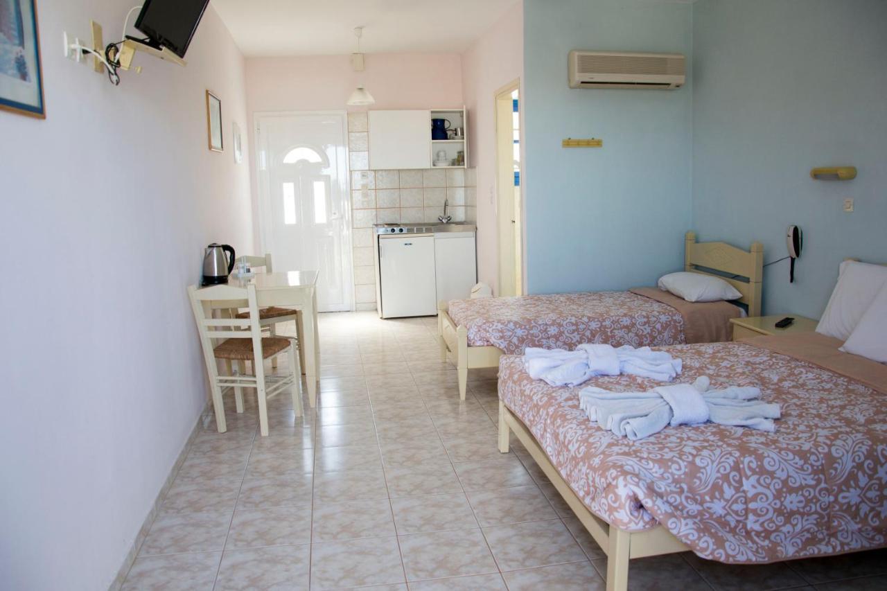Vardes Hotel Studios Amoopi Extérieur photo