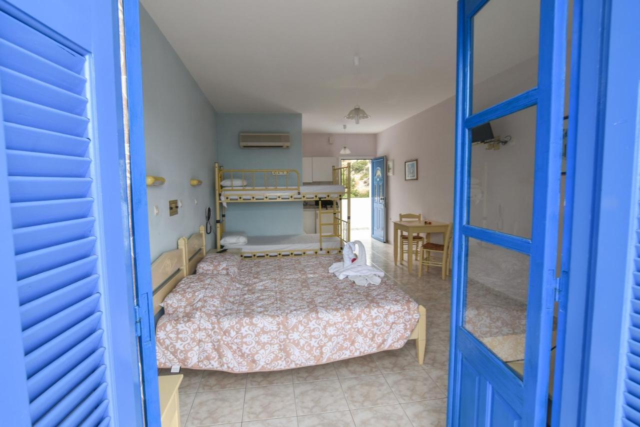 Vardes Hotel Studios Amoopi Extérieur photo