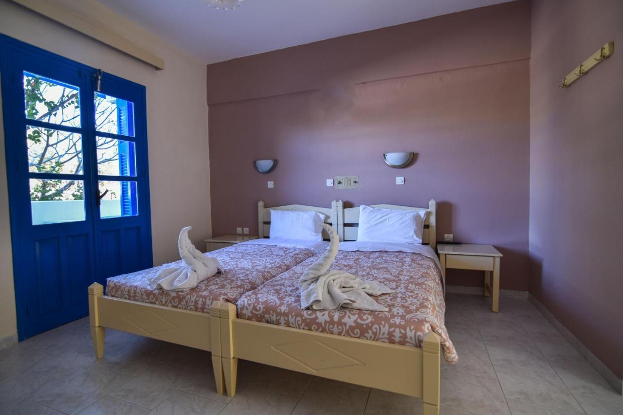 Vardes Hotel Studios Amoopi Extérieur photo