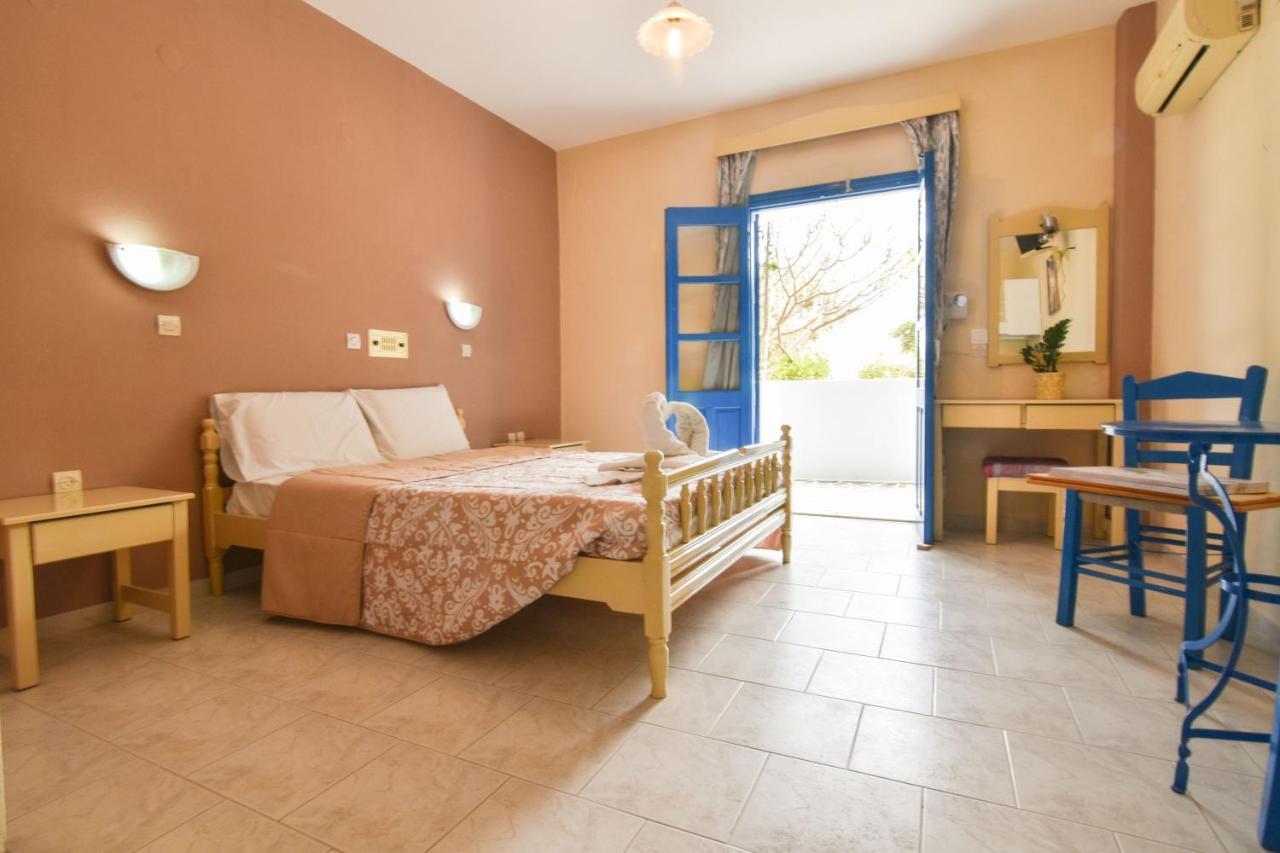 Vardes Hotel Studios Amoopi Extérieur photo