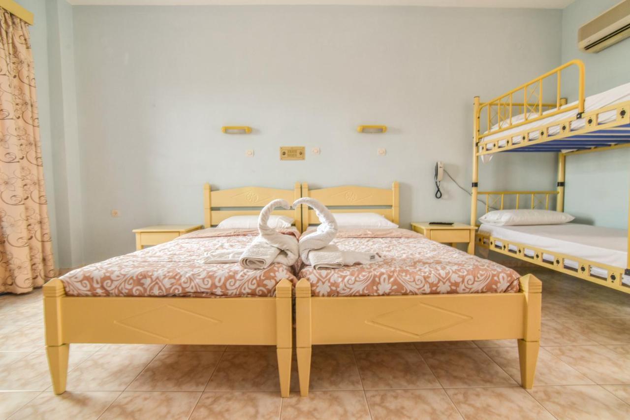 Vardes Hotel Studios Amoopi Extérieur photo