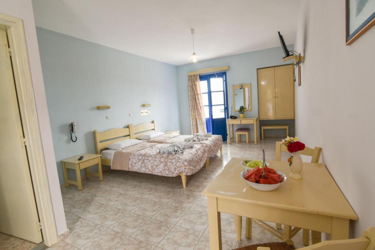 Vardes Hotel Studios Amoopi Extérieur photo