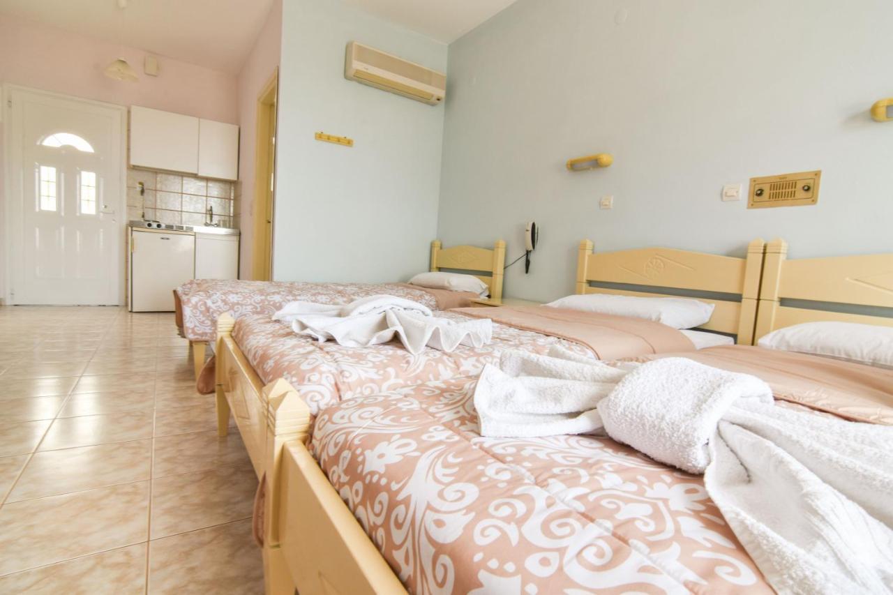 Vardes Hotel Studios Amoopi Extérieur photo