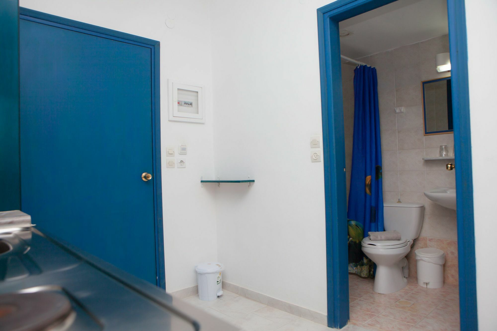 Vardes Hotel Studios Amoopi Extérieur photo