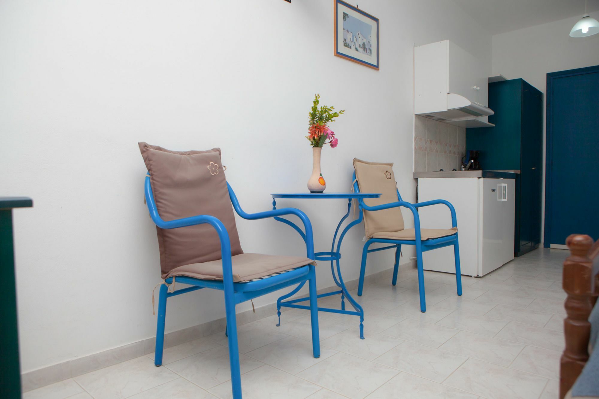 Vardes Hotel Studios Amoopi Extérieur photo
